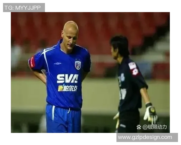 足球球星简写大揭秘：盘点那些你不曾注意到的名字背后故事